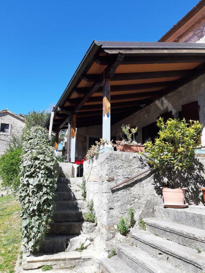 Отель Casa Gaia Hum Экстерьер фото